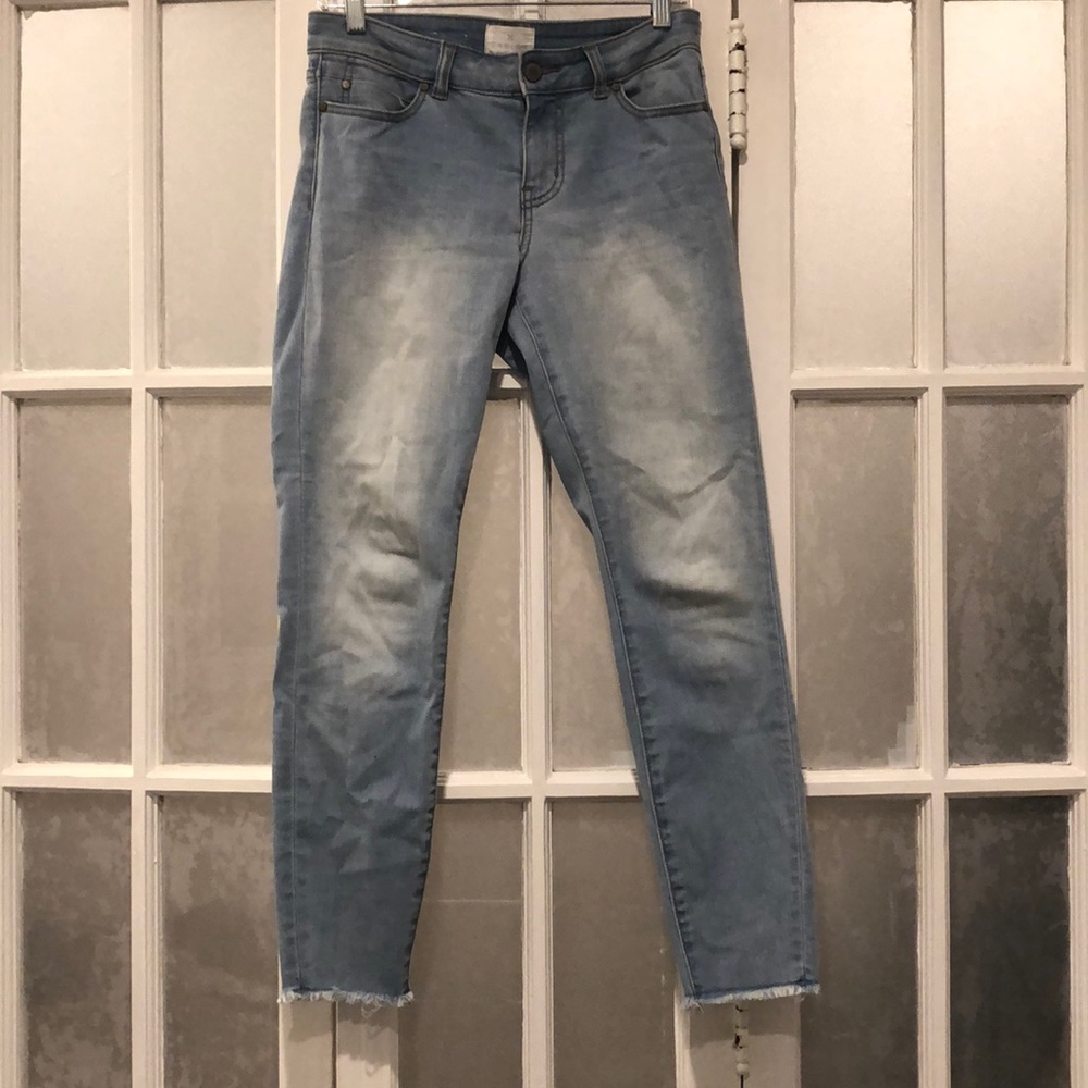 Light wash jeans